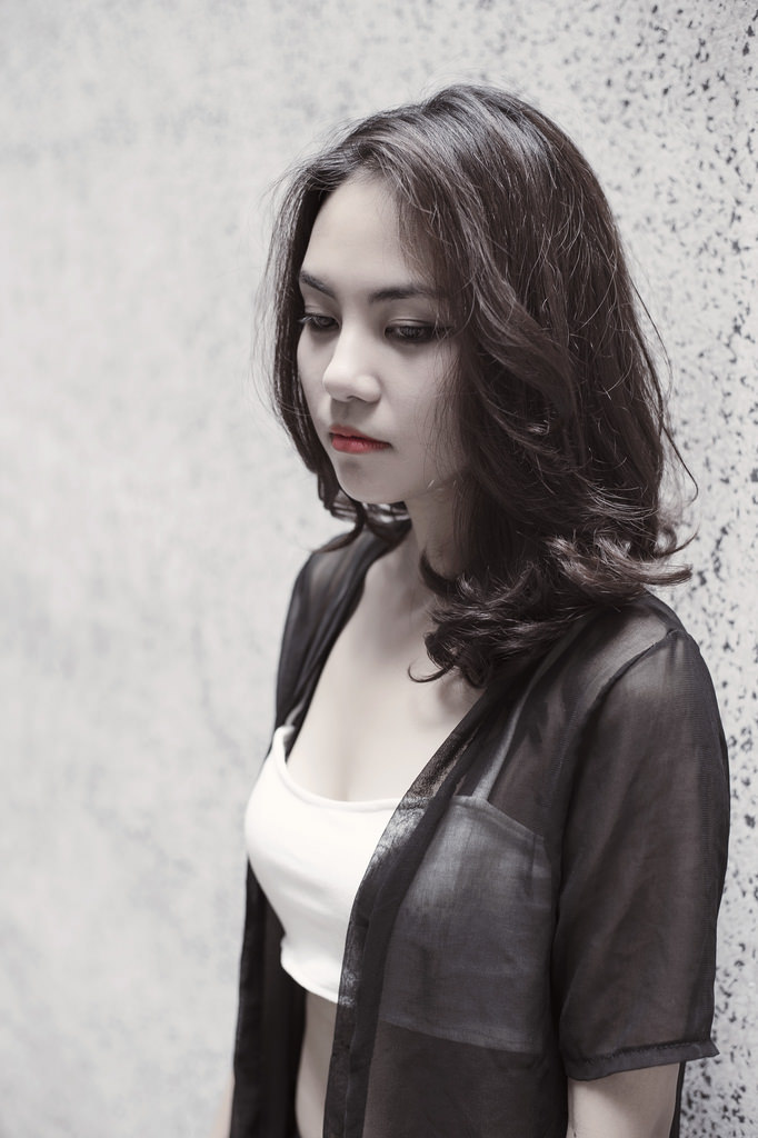 捆綁女人在線hd