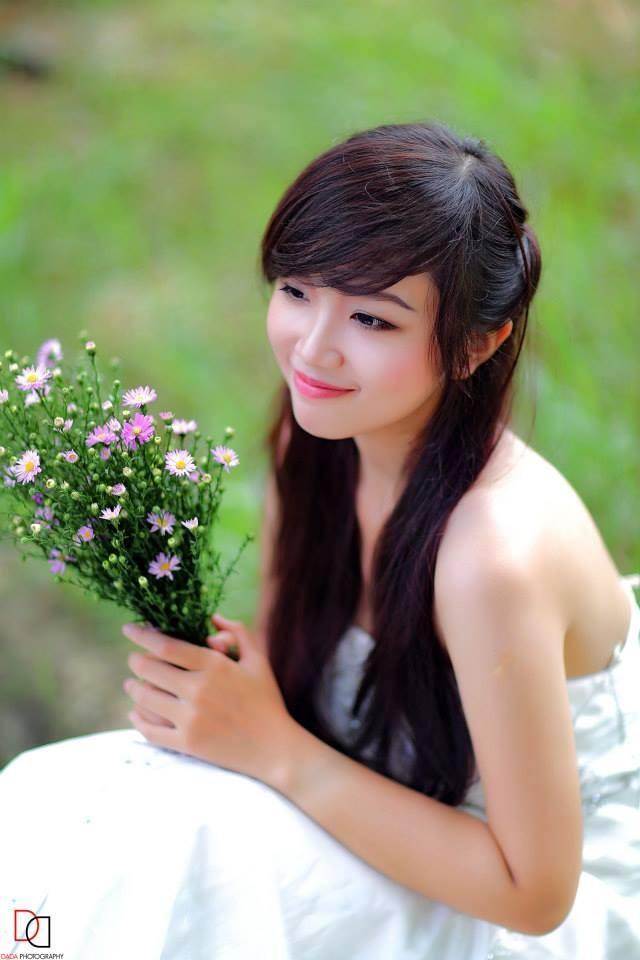 后進(jìn)極品翹臀少婦在線觀看