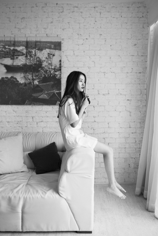 倫理2男一女3p黑人