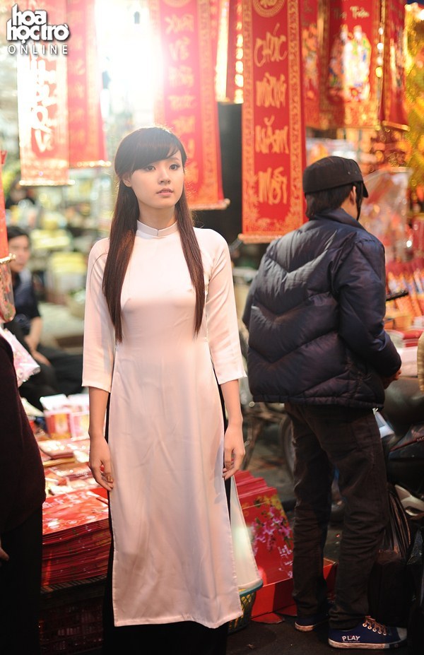 凸偷窺wc女廁圖片