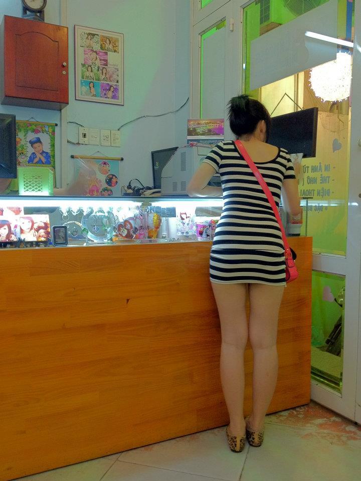 新金梅瓶