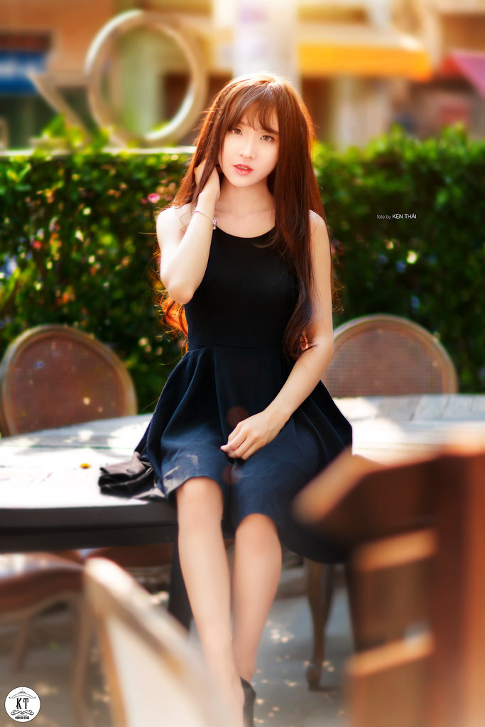 女性無(wú)襠連體內(nèi)衣